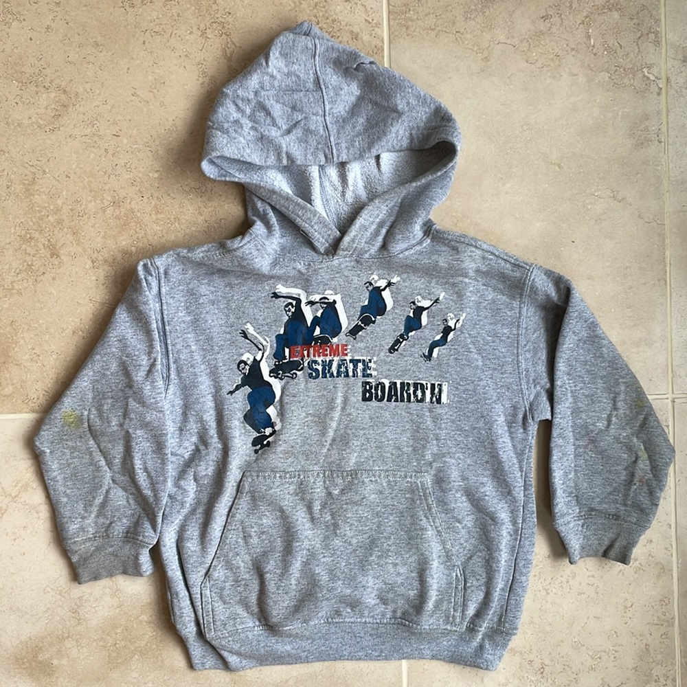 KRU hoodie pockets grey small size 8 EXTREME SKATEBOARD ‘N graphic